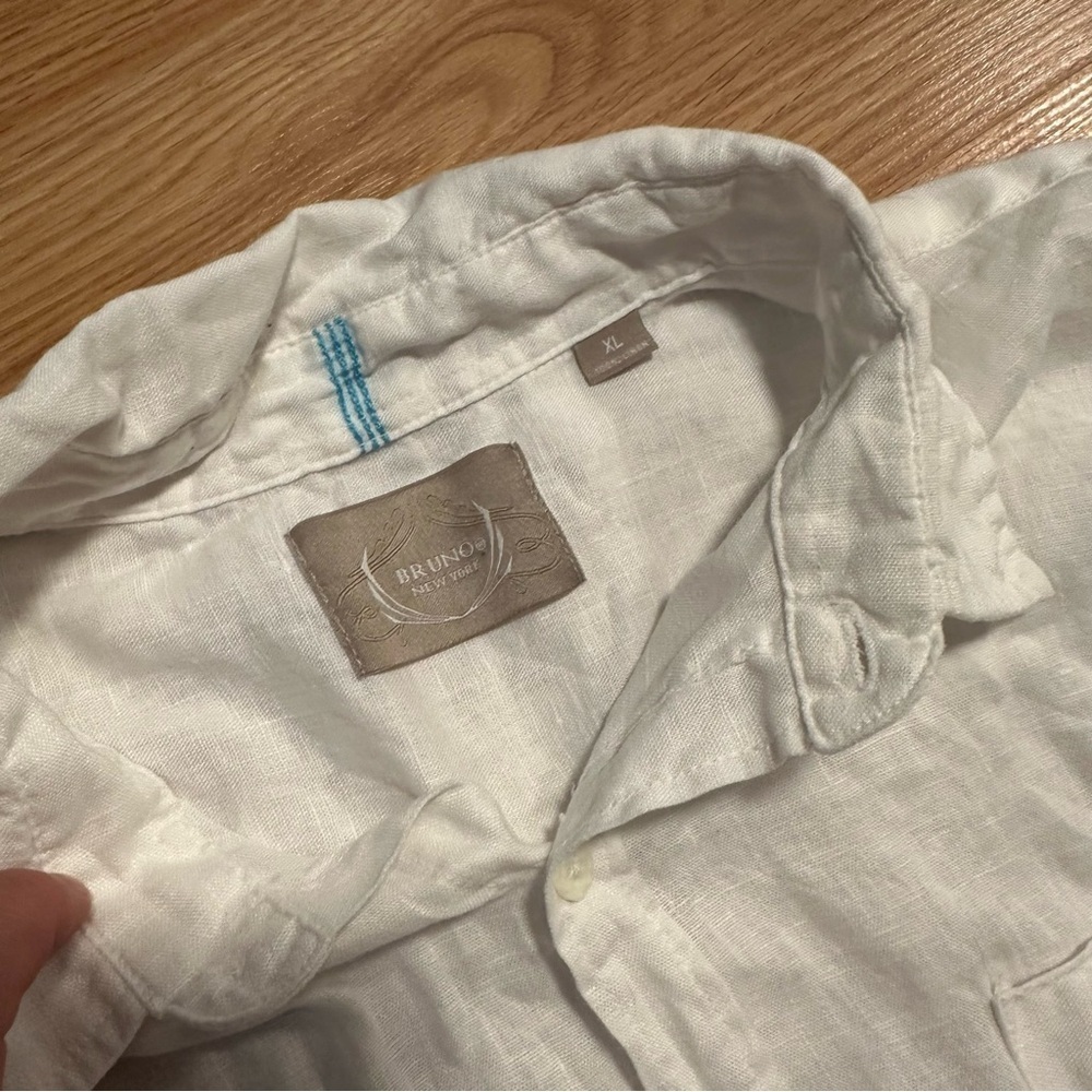 100% linen white short sleeve men’s button down front pockets size xl Bruno ny - Picture 3 of 6